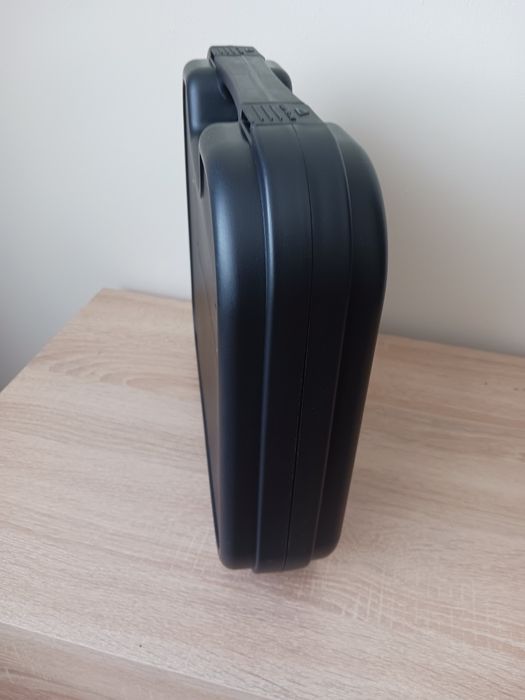 Куфар за дистанционен мекрофон