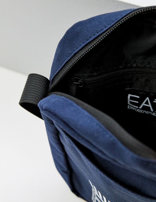 Продам сумка EA7 в оригинале через плечо