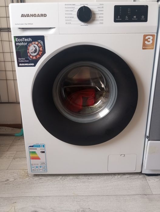Продам стиралку новый