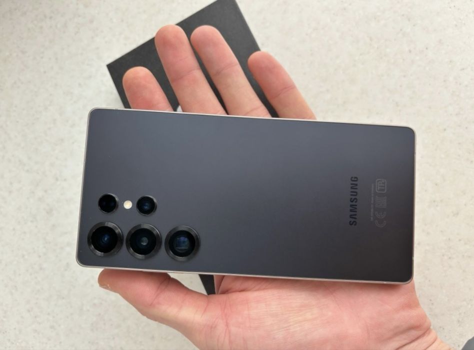 Samsung S25 Ultra 512гб