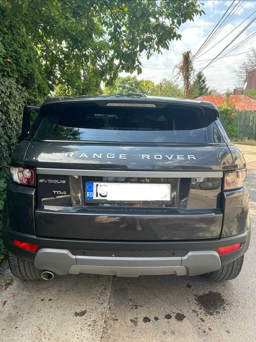 Range Rover Evoque 2.2 TD4 150CP 4x4 Manual • Piele Crem • Meridian