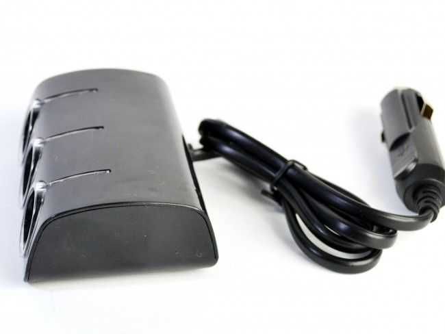 Разклонител с 3 гнезда,лед светлина,12V-24V за запалка на кола,камион