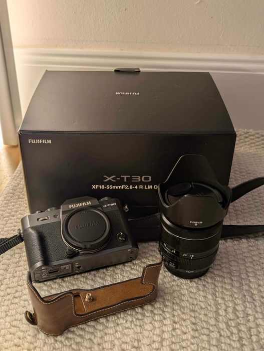 Фотоапарат Fujifilm XT-30 с обектив XF 18-55