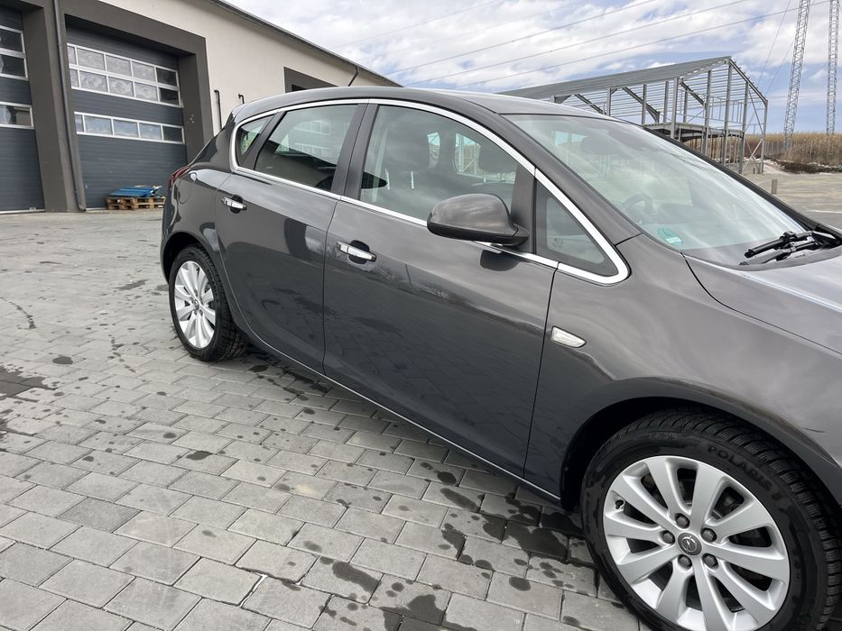 Opel Astra j diesel 2013