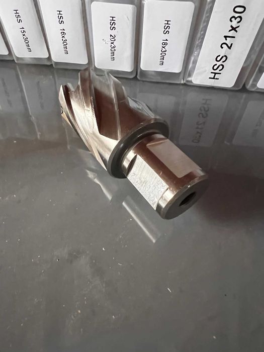 Фрезери за метал