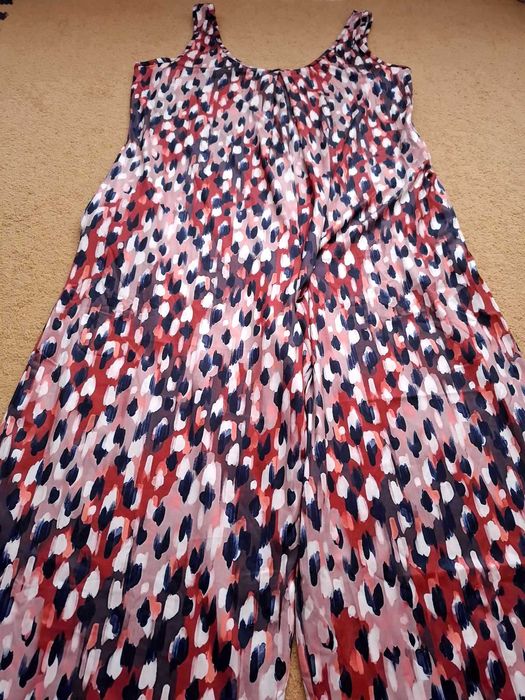 Нов гащеризон XL