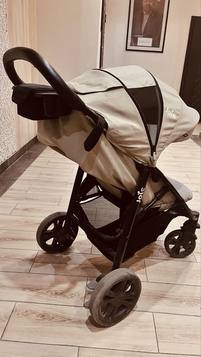 Детская коляска