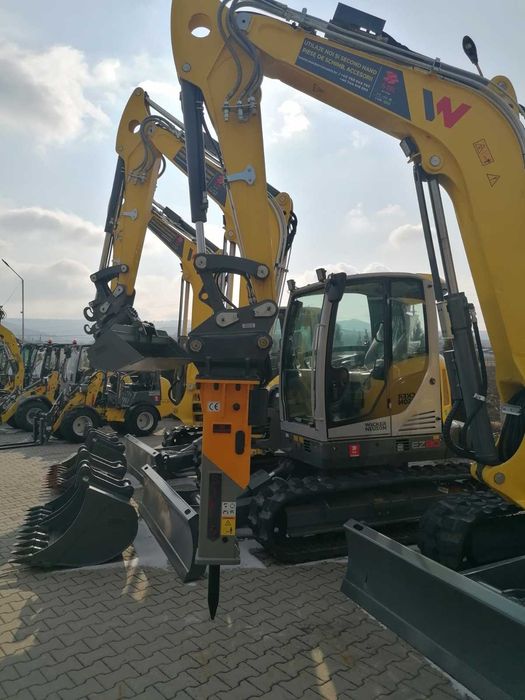 Picon Hidraulic Mini Excavator 1-5 Tone Pe Stoc Cu Garantie