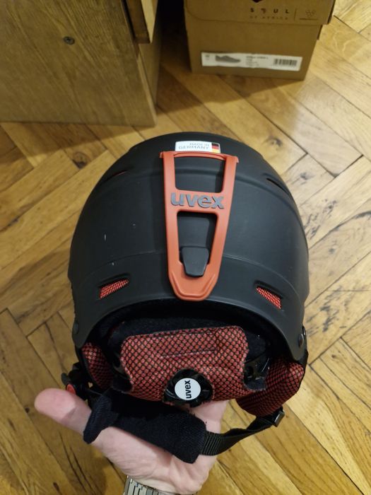 Каска UVEX  размер 52-55