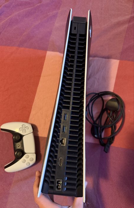 Playstation 5 , disc, 825GB perfect functional Brasov • OLX.ro