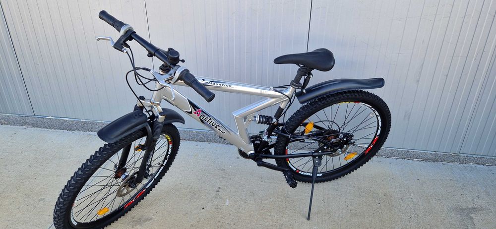 Алуминиев велосипед Active колело 26"