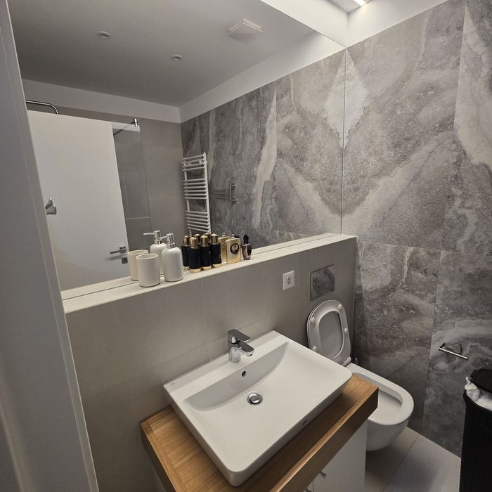 Curățenie apartamente după chiriași / înainte sau după mutare – Bucure