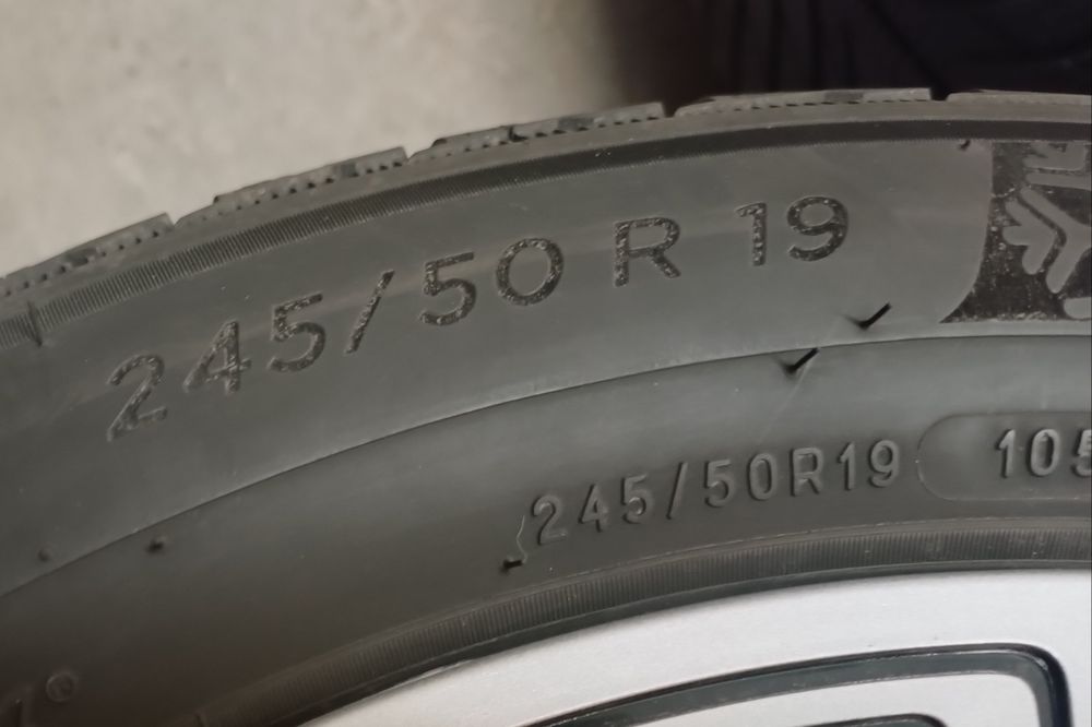 Оригинални джанти с гуми зимни 19 цола Bmw X3 X4 G01 G02 G08