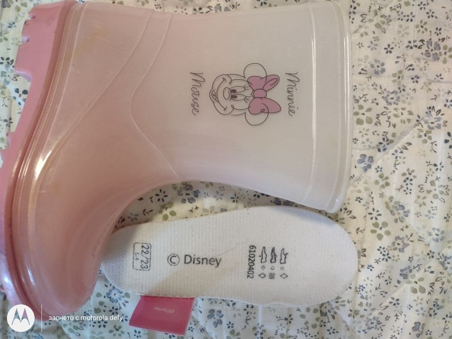 ЛОТ бебешки ботушки и пантофи. За размери и въпроси пишете на съобщени