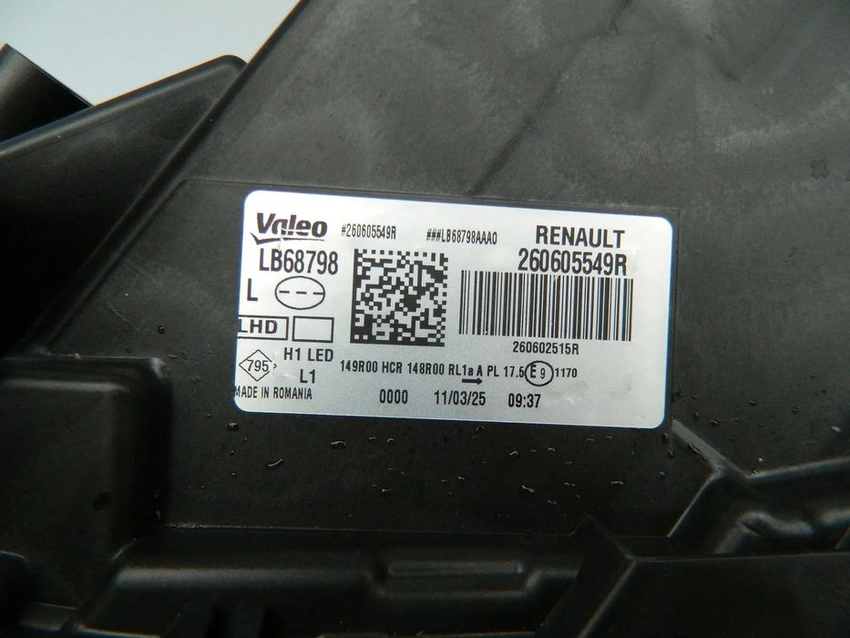 Faruri , Far stanga, Far Dreapta  Dacia Duster 2 facelift an 2021 2022 2023 2024 cod 260605549R, 260103389R