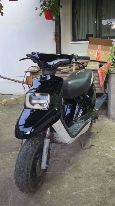 Vând scuter yamaha mbk