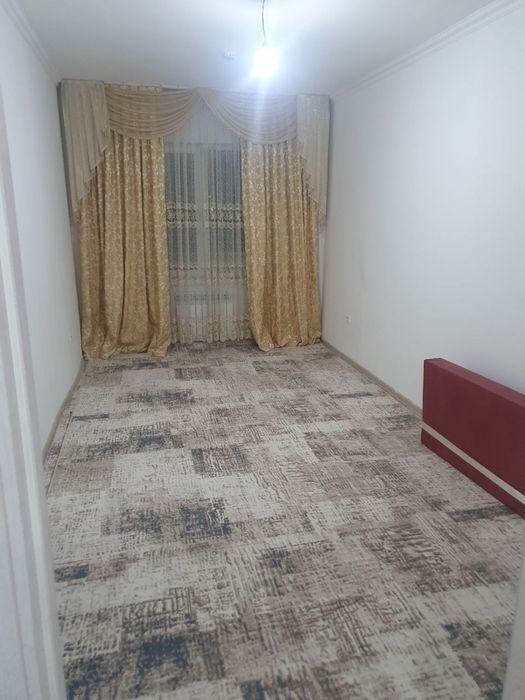 Yangidarxon 3/4/16 kvartira sotiladi. 74m2 SROCHNO!!!