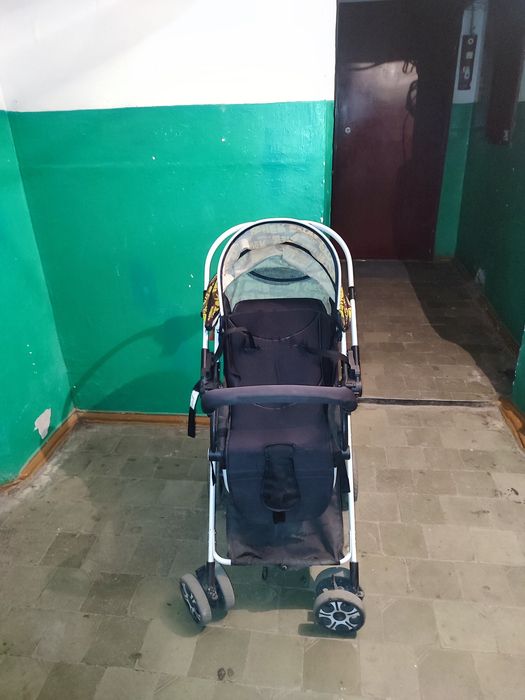 Коляска детская б/у