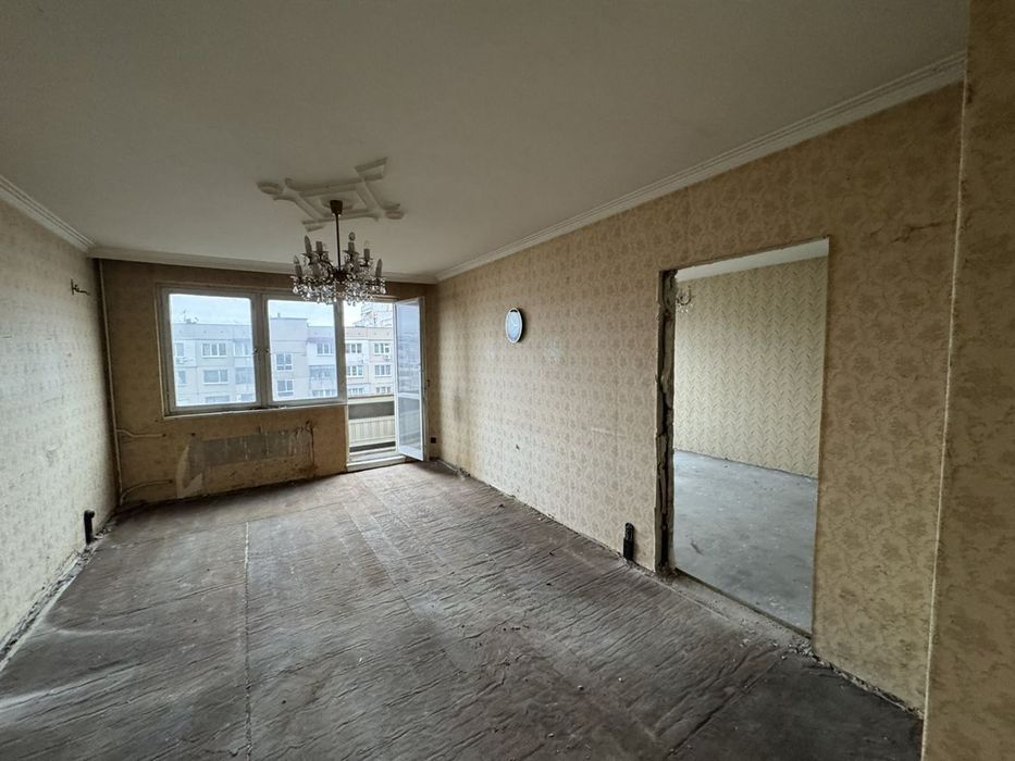 Продава се Четиристаен апартамент в София, Красна поляна 3 - 105 кв.м за 1762 €/кв.м - Снимка #3