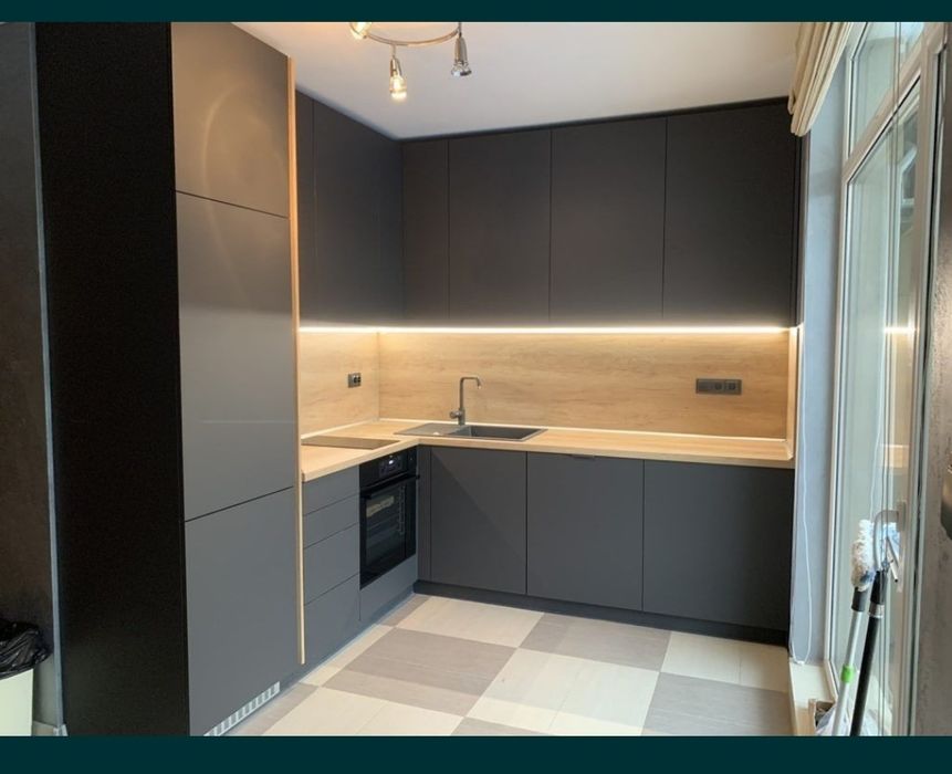 Кухонный мебель на заказ быстро и качественно