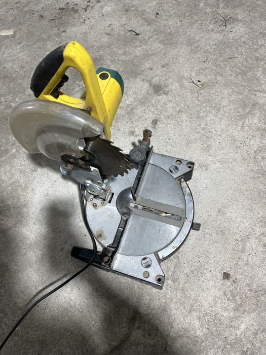 Настолен Циркуляр