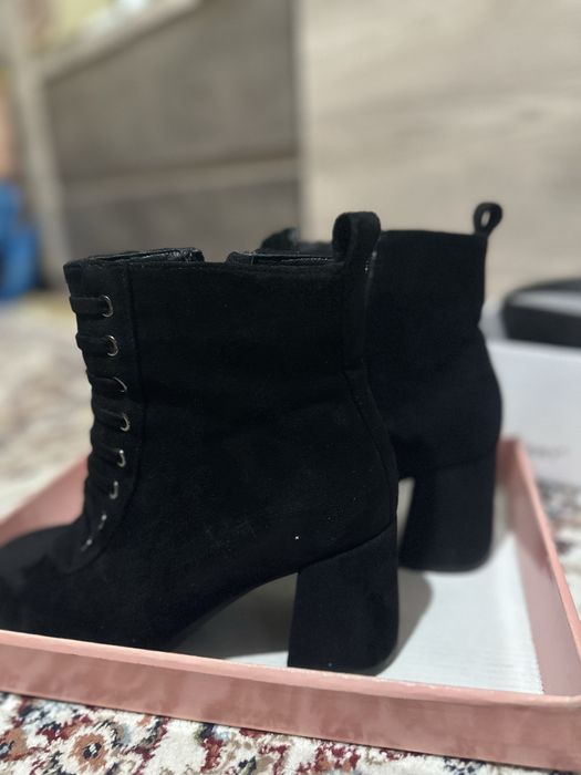 Осеная обувь продам