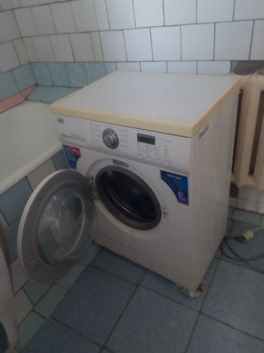 Продаётся автомат машина