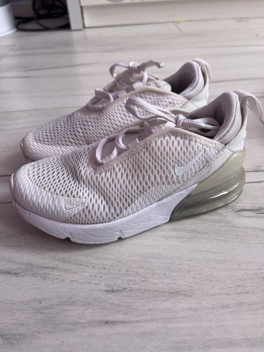 Детски маратонки Nike air270