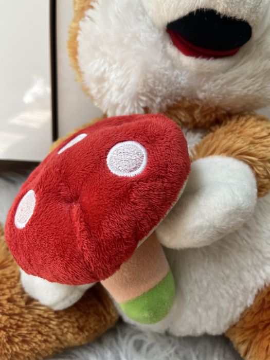 Продавам плюшена играчка - лисичка