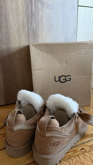 Маратонки UGG W LOWMEL