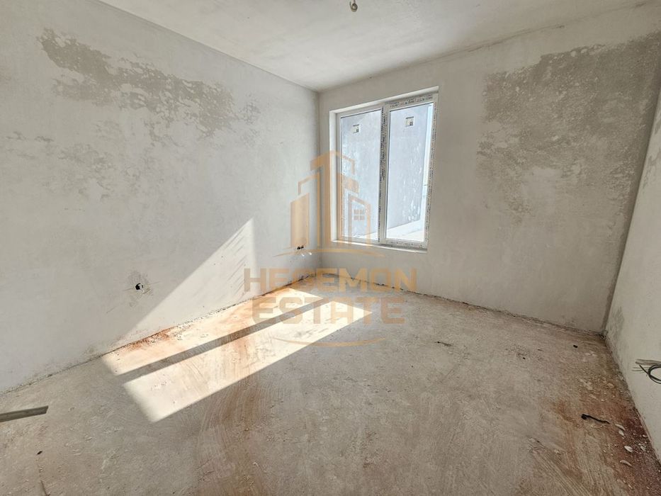 Продава се Тристаен апартамент в Варна, Владислав Варненчик - 89 кв.м за 1124 €/кв.м - Снимка #3