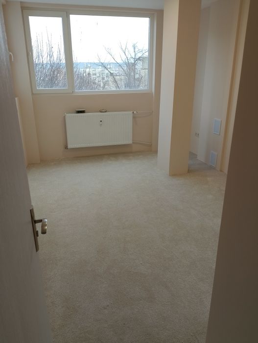 Продава се Тристаен апартамент в Плевен, 9-ти квартал - 106 кв.м за 866 €/кв.м - Снимка #13