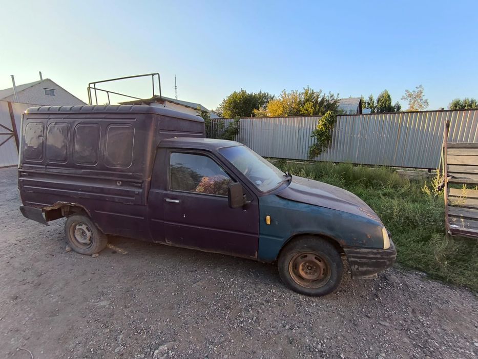 Продам Иж машину