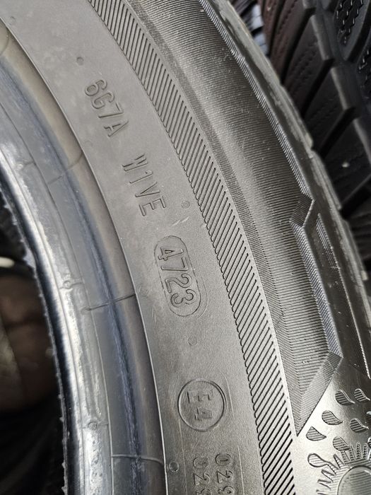 Гуми 235/55/17 Всесезонни