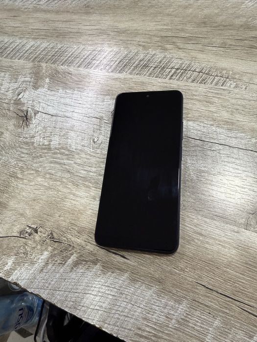 redmi note 12 pro 6/128gb holati yaxshi