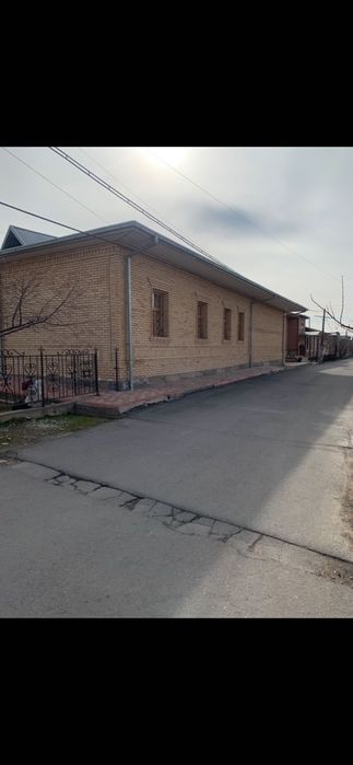 ДОМ 4,6 - ЛИМОНАРИЙ, угловой 20/23, ровной формы 180000!