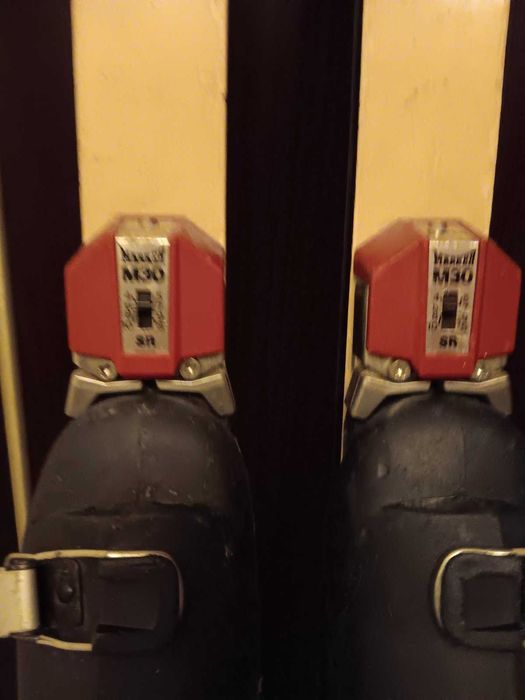 Ски, щеки и ски обувки Alpina