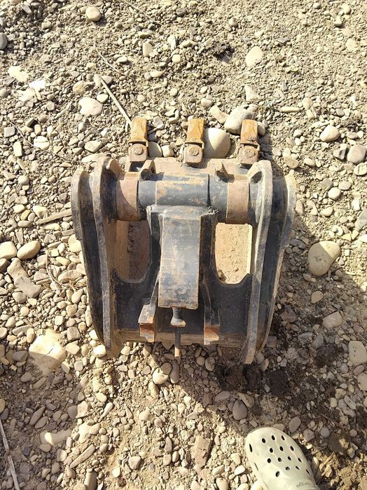 Set cupe excavator 4-8 tone