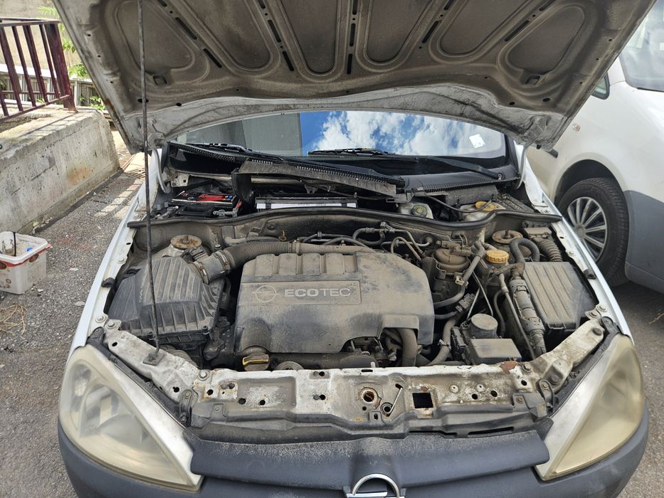 Opel combi 1.6 2008 година