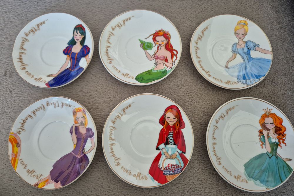 Уникален комплект за кафе с принцеси