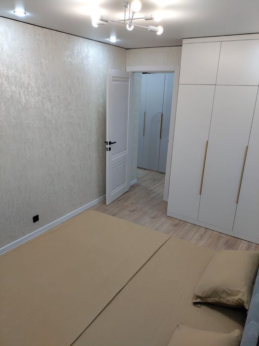 2ком Евро Батыс2 по проспекту Тауелсиздик