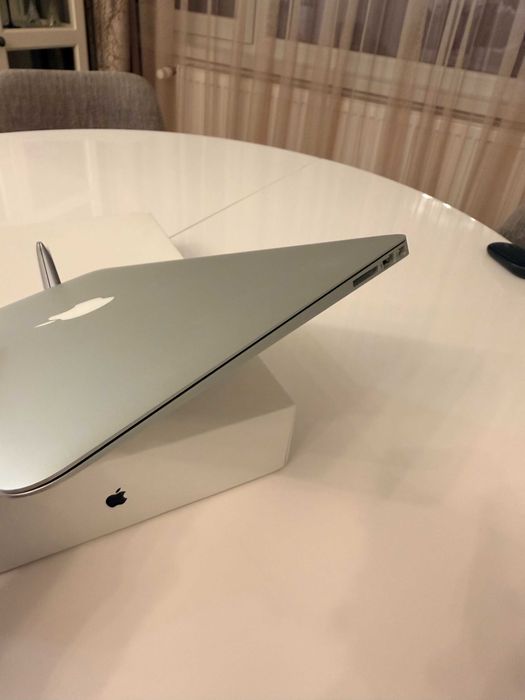 Apple MacBook Air 13"