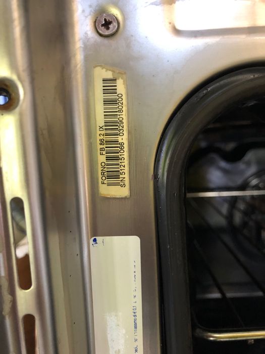 Фурна за вграждане Ariston FB86.2IX