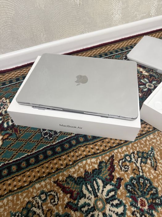 MacBook Air M4 16/256