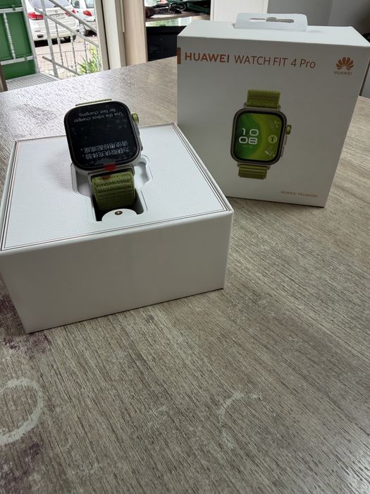 Huawei watch FiT 4 Pro