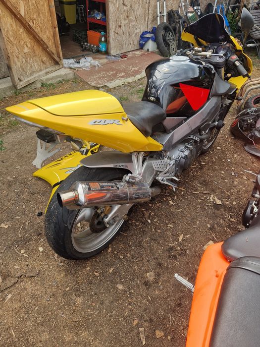 Vand Piese Honda CBR 900RR 954    2004