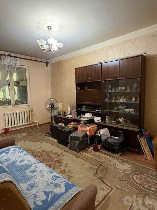 Срочно продаётся Чиланзар 11  Зеркалка