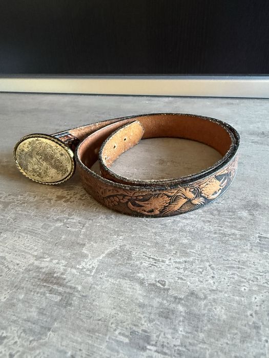 2 curele piele , impecabile