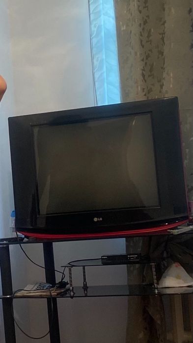 ТелеВизор  LG жақсы жағдайда істеп тұр