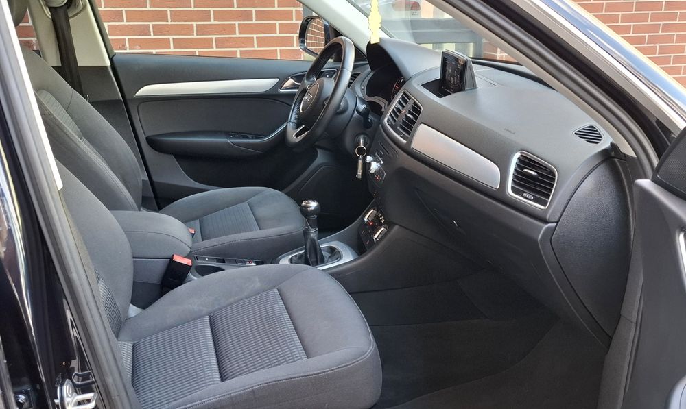 Audi/Q3/S-line/an 2015/ 2.0 Tdi / 143 cp/Manual 6+1 viteze